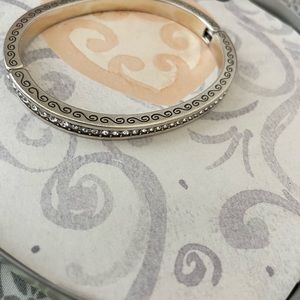 Brighton bangle opens up